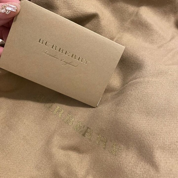 Burberry Knight Check Link Camera Bag - Picture 9 of 10